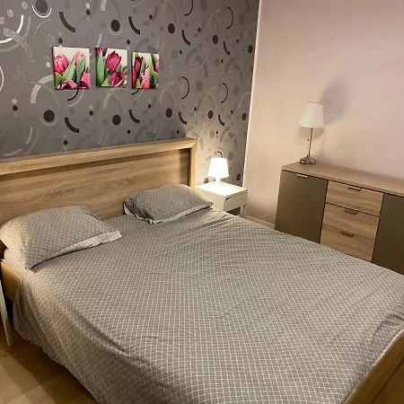 Apartament Igi Red Flat With Free Private Parking