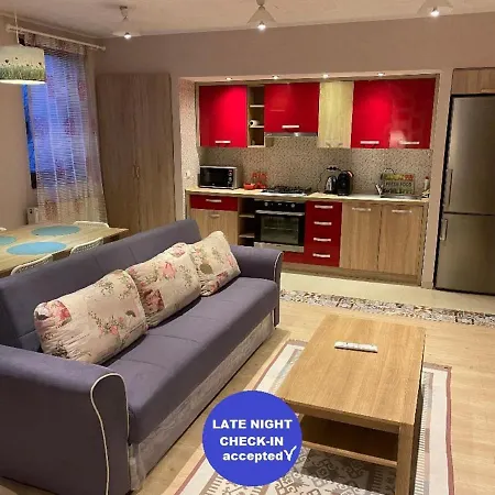 Lägenhet Igi Red Flat With Free Private Parking Cluj-Napoca