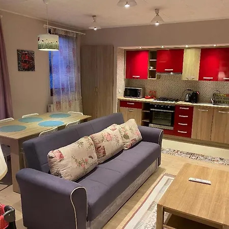 Apartmán Igi Red Flat With Free Private Parking *