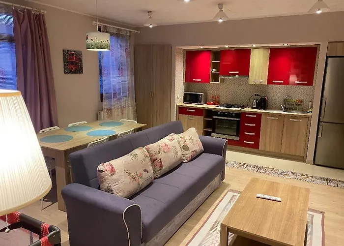 Daire Igi Red Flat With Free Private Parking *